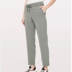 Lululemon On the Fly Pant 7/8 Length